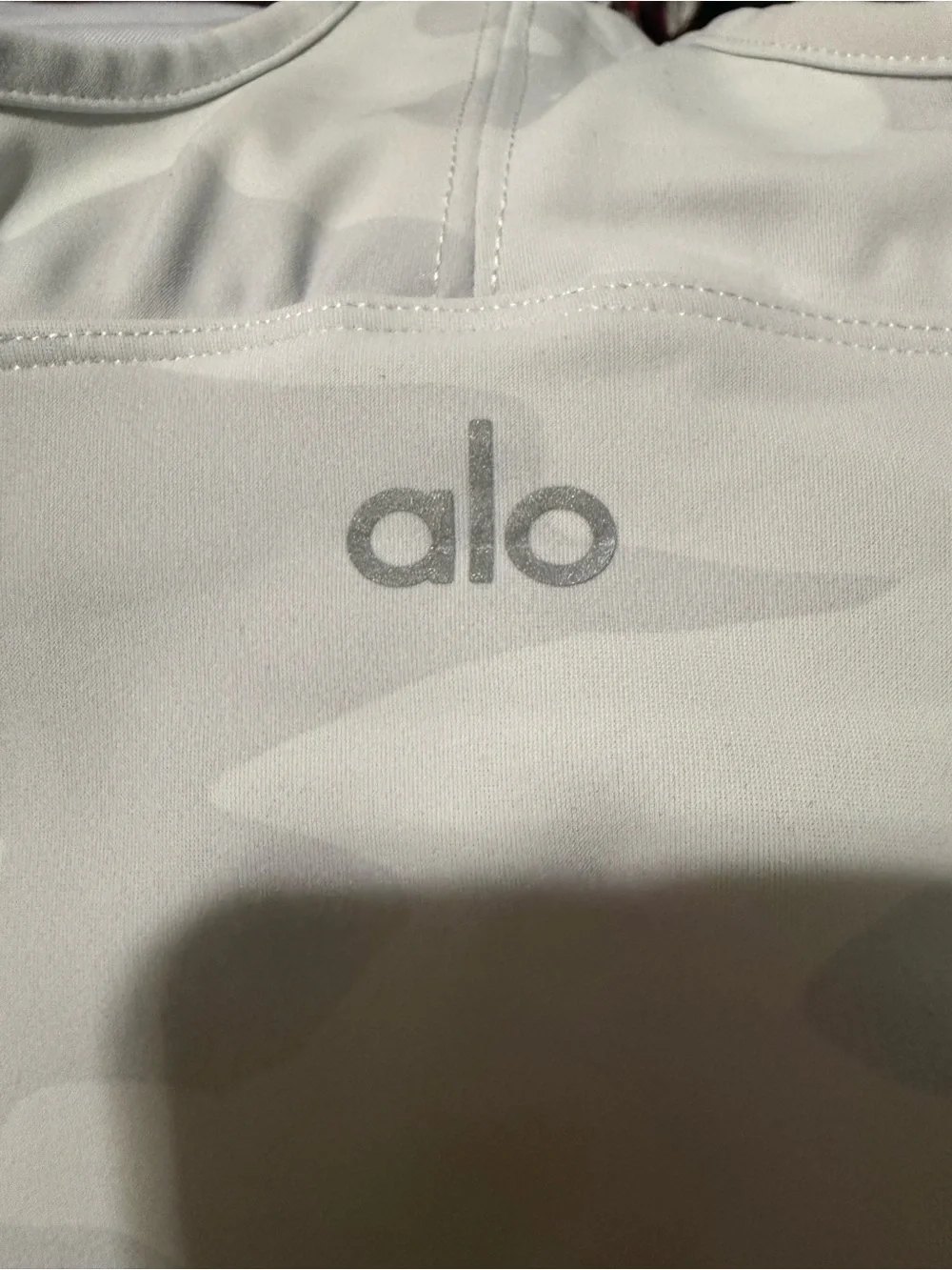 ALO Yoga soft white